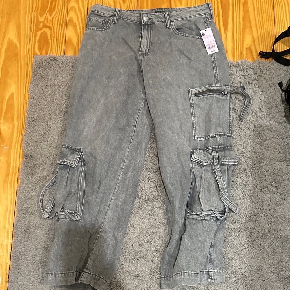 Wild Fable Gray Ankle Cargo Jeans